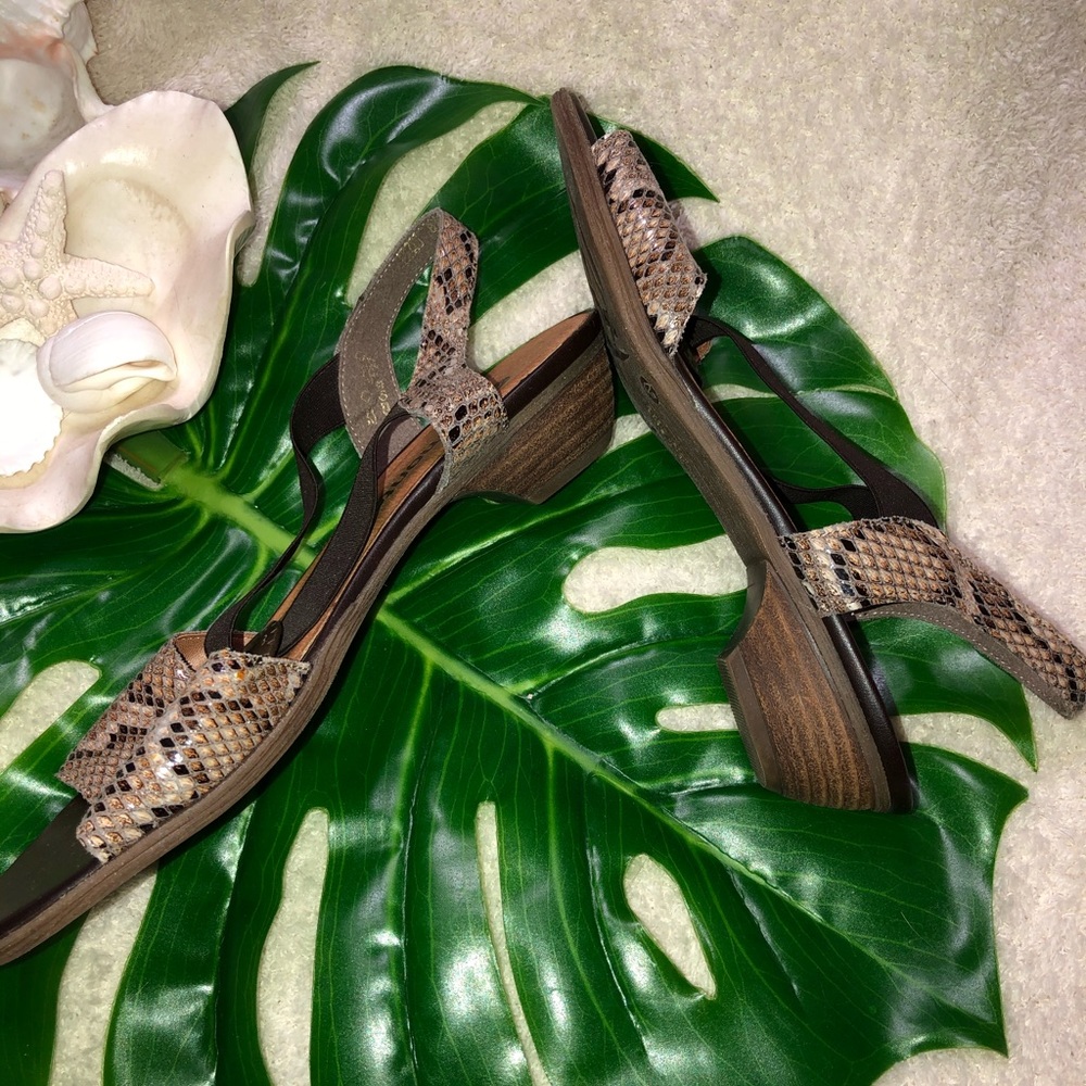 New Remonte Snakeskin Leather Sandals - Picture 5 of 9